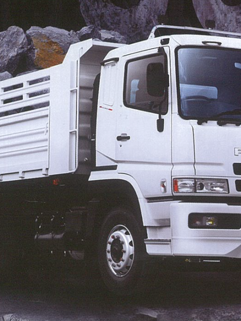 Fuso Heavy Duty FV Shogun 50 ton truck